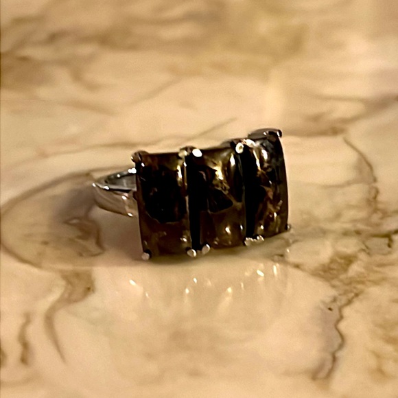 Shungite Ring - Picture 2 of 3